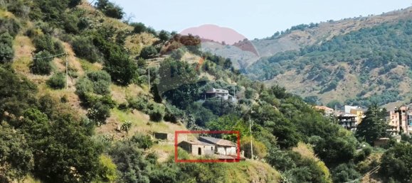 2 bedrooms House in Graniti, Italy No. 356186 2