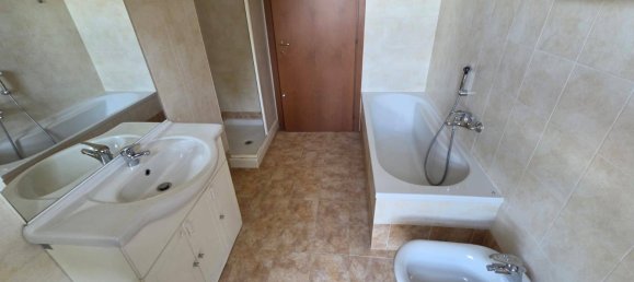 2 rooms Apartment in Meda, Italy No. 257426 16