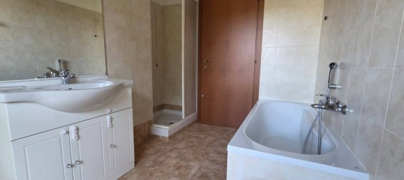 2 rooms Apartment in Meda, Italy No. 257426 17