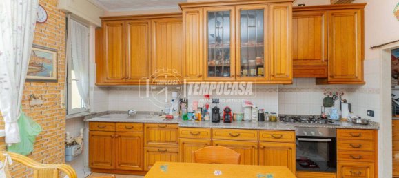 2 chambres Appartement à Milan, Italy No. 263113 4