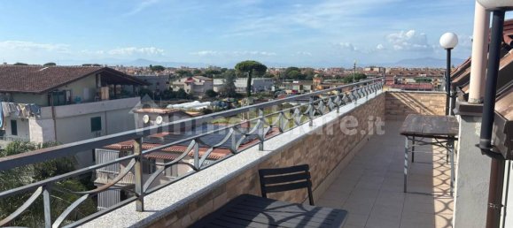 3 Schlafzimmer Wohnung in Mugnano di Napoli, Italy, Nr. 345567 2