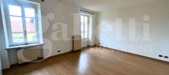 2 rooms Apartment in Moncalieri, Italy No. 236259 12