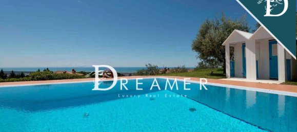 6 bedrooms Villa in Camaiore, Italy No. 165742 4