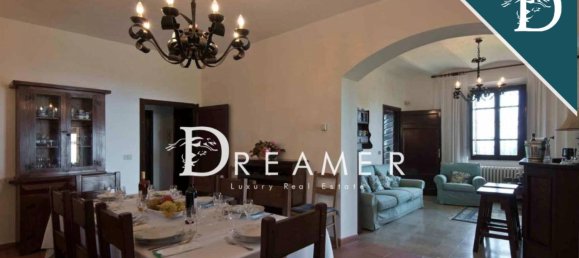 6 bedrooms Villa in Camaiore, Italy No. 165742 6