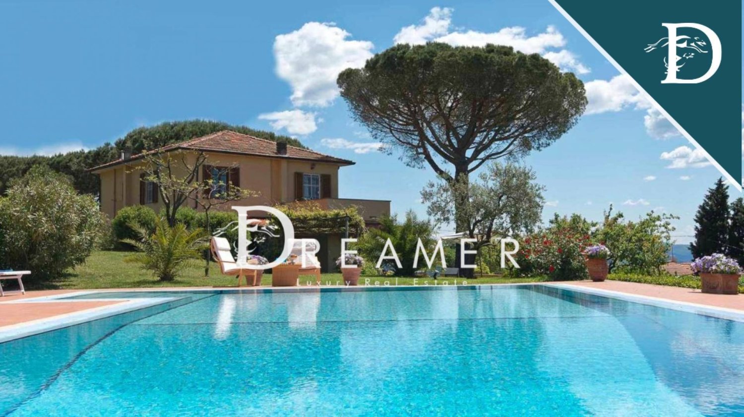6 bedrooms Villa in Camaiore, Italy No. 165742