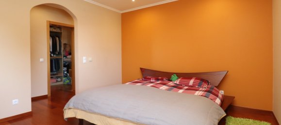 3 bedrooms House in Colares, Portugal No. 49632 12