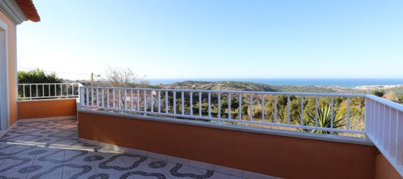 3 bedrooms House in Colares, Portugal No. 49632 13