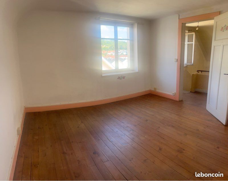 Дом с 4 спальнями в Nilvange, Франция № 283938