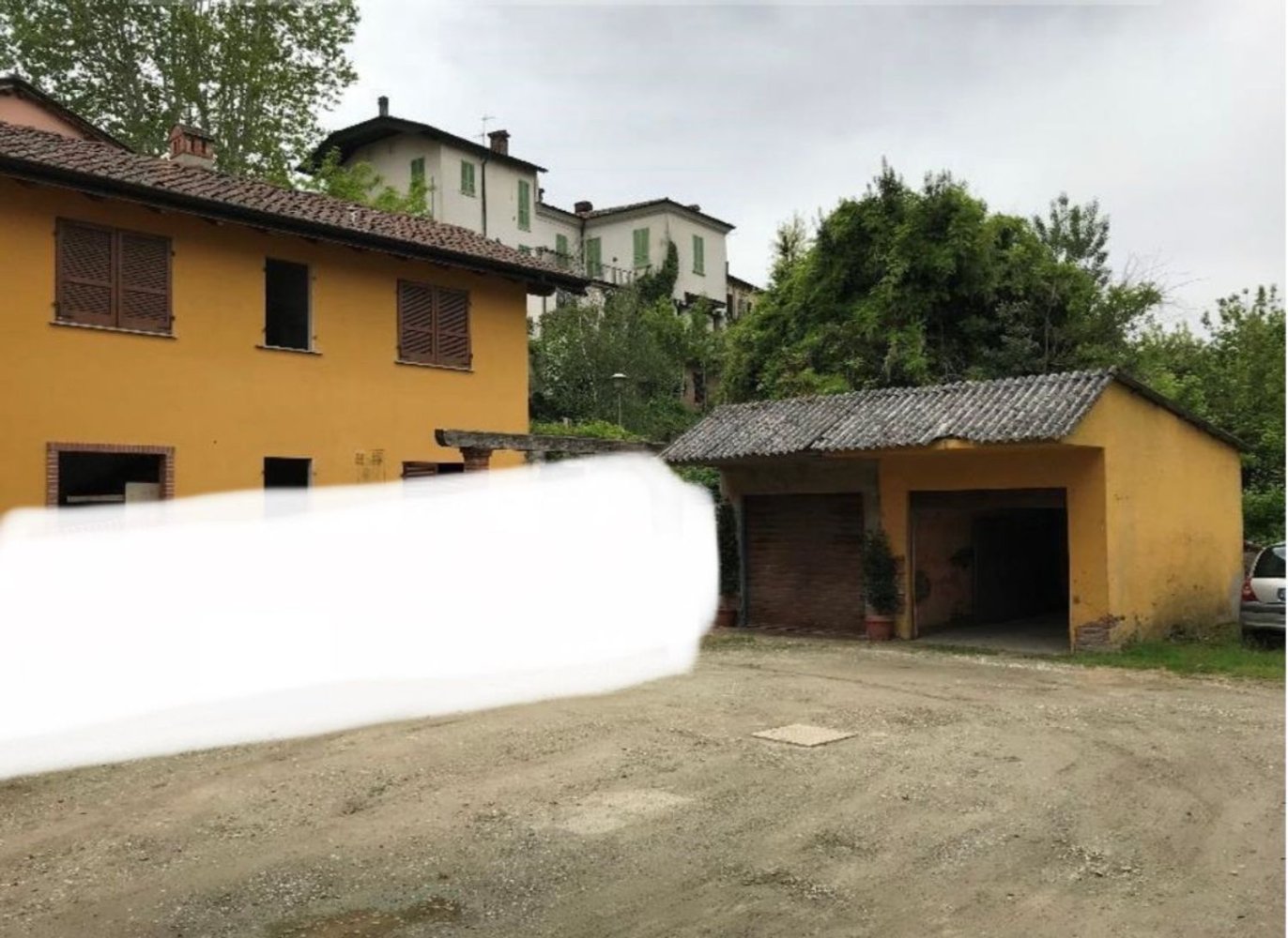 3 rooms House in Chignolo Po, Italy No. 2090