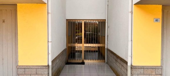 4 rooms Apartment in Capodimonte, Italy No. 33018 3