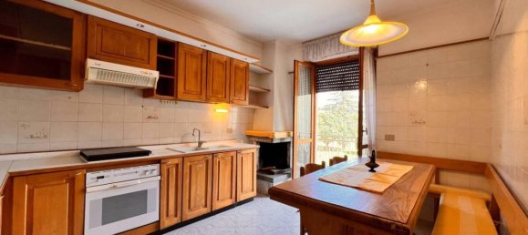 4 rooms Apartment in Capodimonte, Italy No. 33018 15