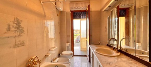 4 rooms Apartment in Capodimonte, Italy No. 33018 20