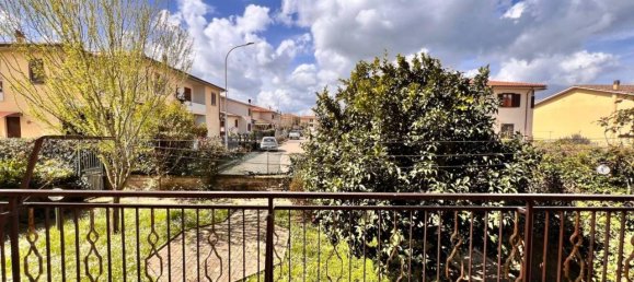 4 rooms Apartment in Capodimonte, Italy No. 33018 9