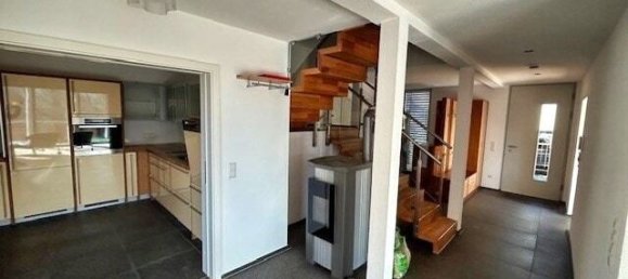 6 rooms House in Schwabisch Hall, Germany No. 28763 8