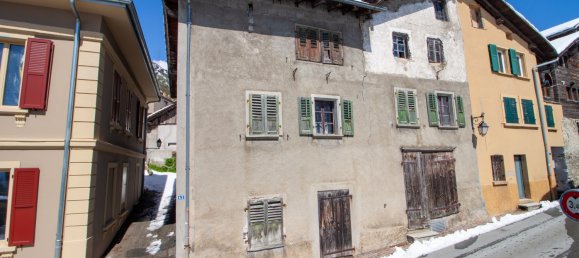 Casa T6 em Varen, Switzerland N.º 232 21