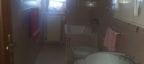 Apartamento de 4 habitaciónes en Abriola, Italy No. 252235 3