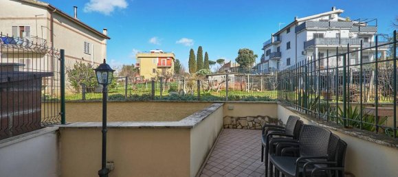 5 rooms Villa in Rome, Italy No. 70627 10