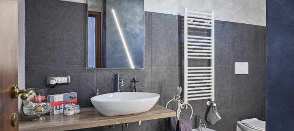 5 rooms Villa in Rome, Italy No. 70627 21