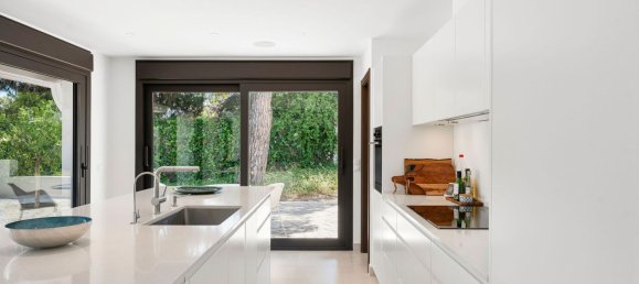 4 غرف نوم فيلا في Marbella, Spain رقم 152403 11