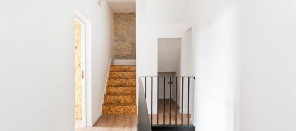 8 bedrooms Castles in Porto, Portugal No. 140047 7