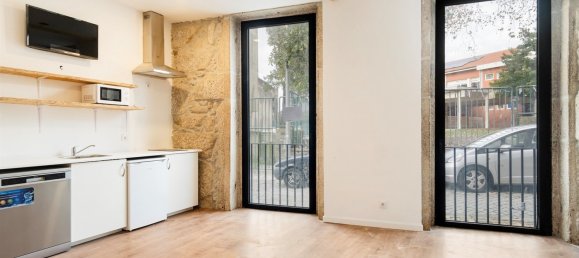 8 bedrooms Castles in Porto, Portugal No. 140047 3