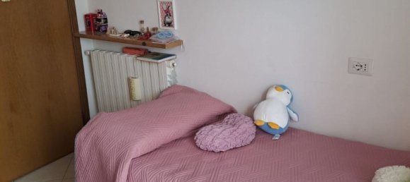 5 rooms Duplex in Ponsacco, Italy No. 46274 10