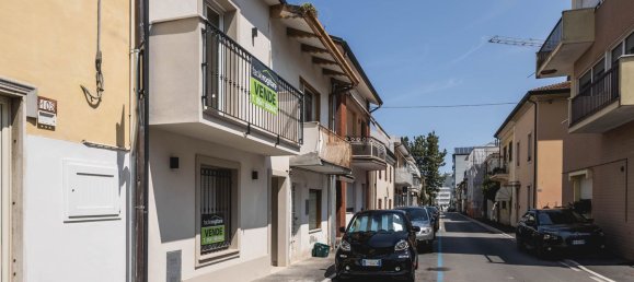 8 rooms House in Cattolica, Italy No. 306425 25
