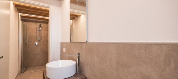 8 rooms House in Cattolica, Italy No. 306425 14