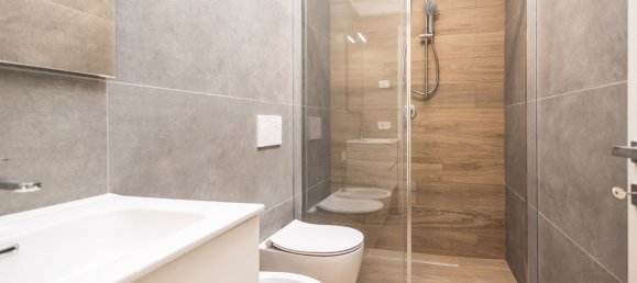 8 rooms House in Cattolica, Italy No. 306425 22