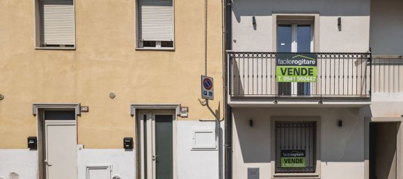 8 rooms House in Cattolica, Italy No. 306425 27