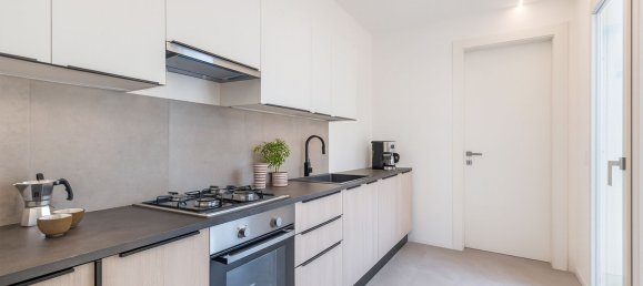 8 rooms House in Cattolica, Italy No. 306425 5