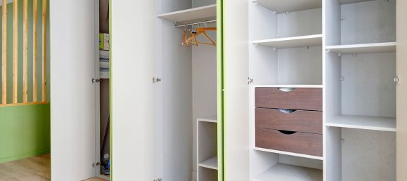 Studio in Paris, France No. 362730 9