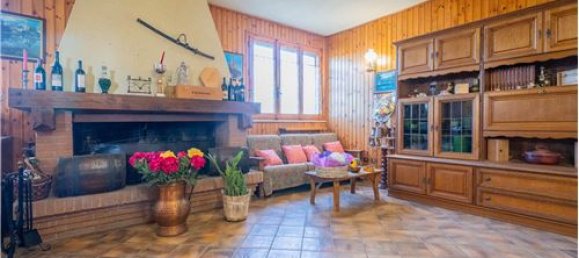 4 bedrooms House in Poviglio, Italy No. 289478 7