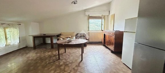 4 Schlafzimmer Wohnung in San Marcello Piteglio, Italy, Nr. 322399 11