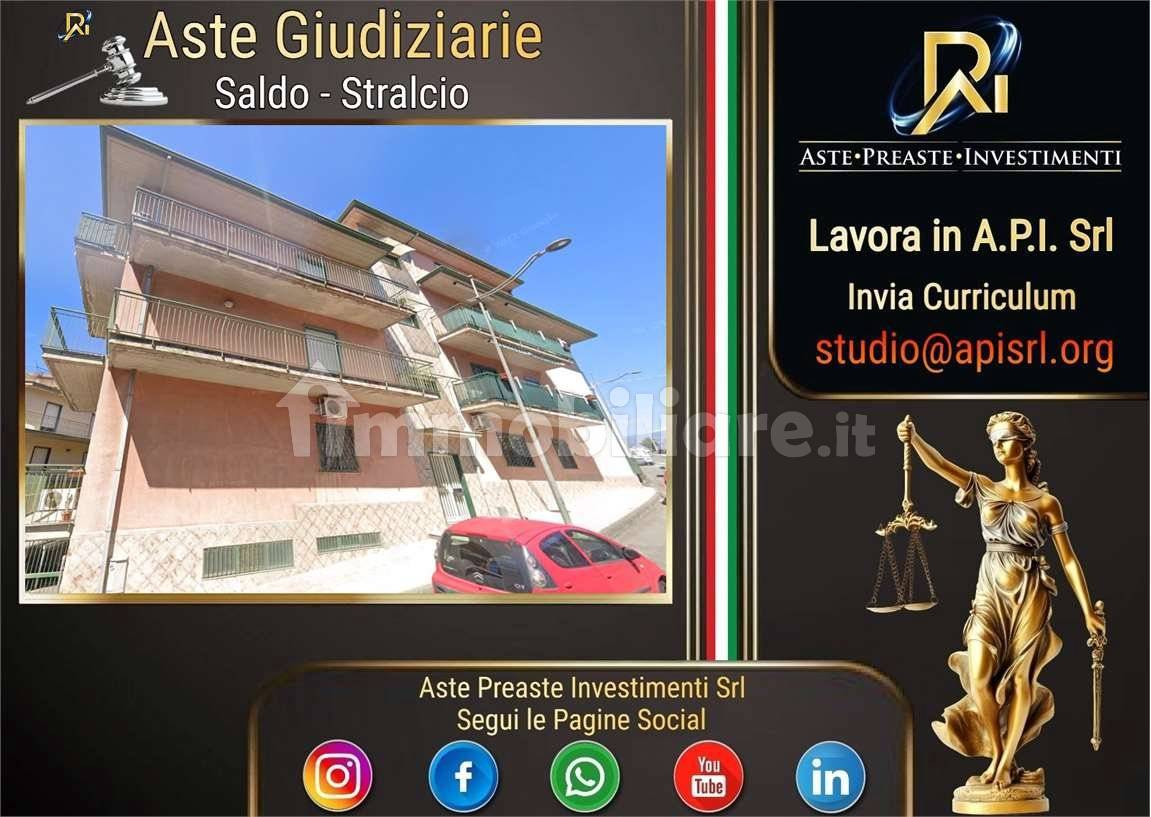 Apartamento T2 em Camporotondo Etneo, Italy N.º 287347
