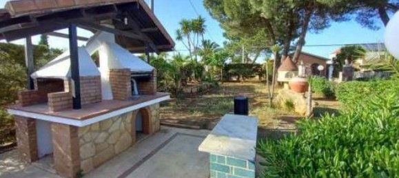 6 bedrooms Villa in Canicattì, Italy No. 331311 4