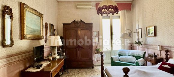 4 bedrooms Apartment in Catania, Italy No. 262945 11