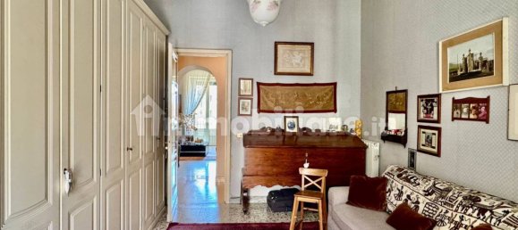 4 bedrooms Apartment in Catania, Italy No. 262945 10