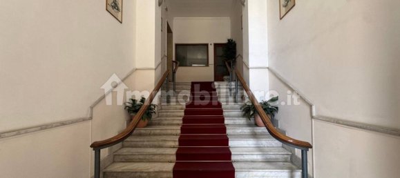 4 bedrooms Apartment in Catania, Italy No. 262945 2