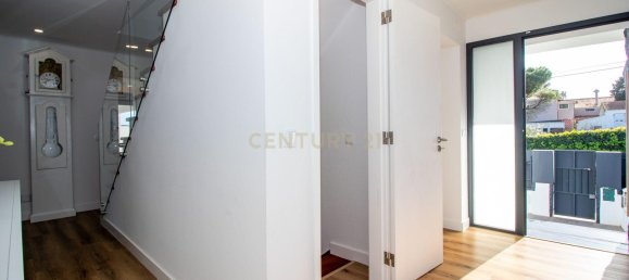 Villa T5 em Rio de Mouro, Portugal N.º 40060 12