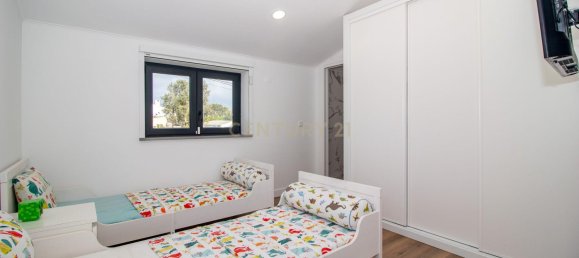 Villa T5 em Rio de Mouro, Portugal N.º 40060 34