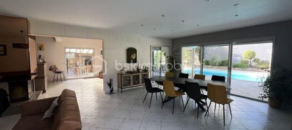 Дом с 6 спальнями в Мен и Луара, Франция № 312808 3