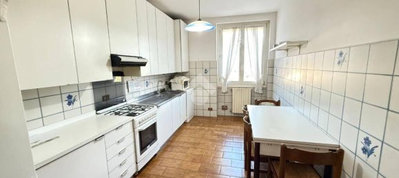 2 bedrooms Apartment in Calco, Italy No. 374306 10