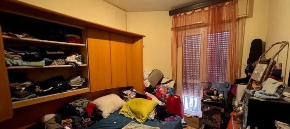 3-salle Appartement à Mortara, Italy No. 182901 13