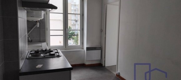 Квартира с 1 спальней в Сент-Этьен, Франция № 308773 5