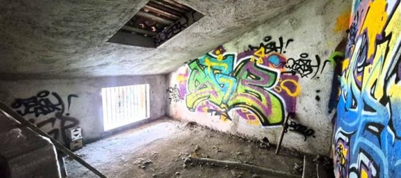 4 rooms House in Figino Serenza, Italy No. 306748 28