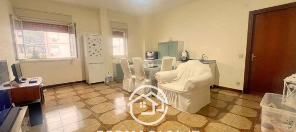 3 rooms Apartment in Palermo, Italy No. 72205 7