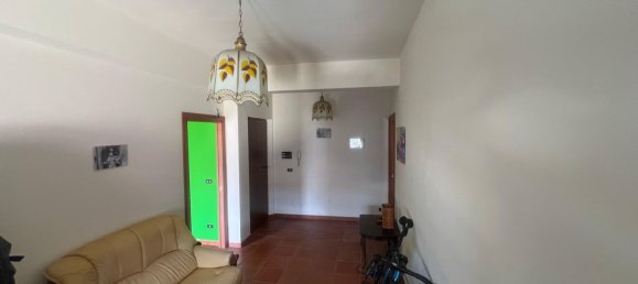 5 rooms Apartment in Villa San Giovanni, Italy No. 284293 4