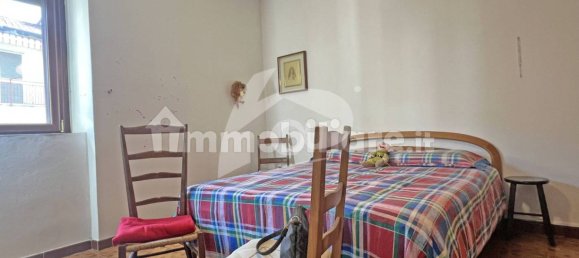 3 Schlafzimmer Haus in Cocquio-Trevisago, Italy, Nr. 291203 41