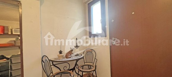 3 Schlafzimmer Haus in Cocquio-Trevisago, Italy, Nr. 291203 11